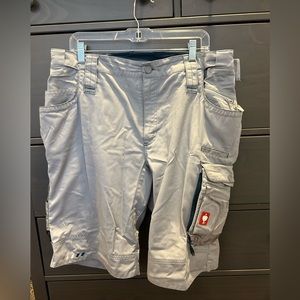 Multipurpose cargo short